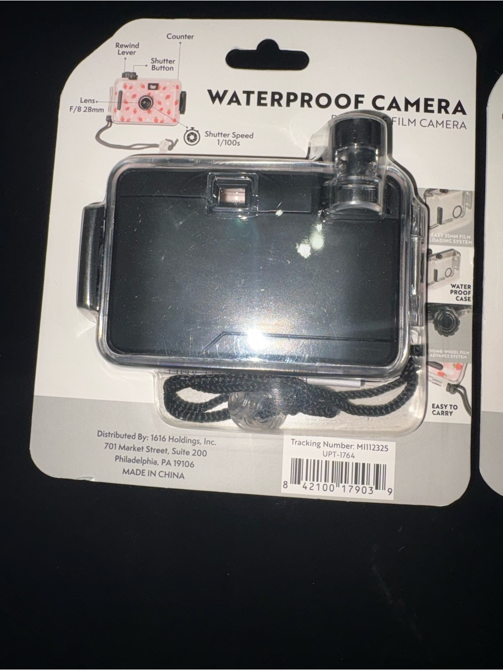 Waterproof Reusable Film Camera - Pink Strawberry Print - Picture 3 of 5